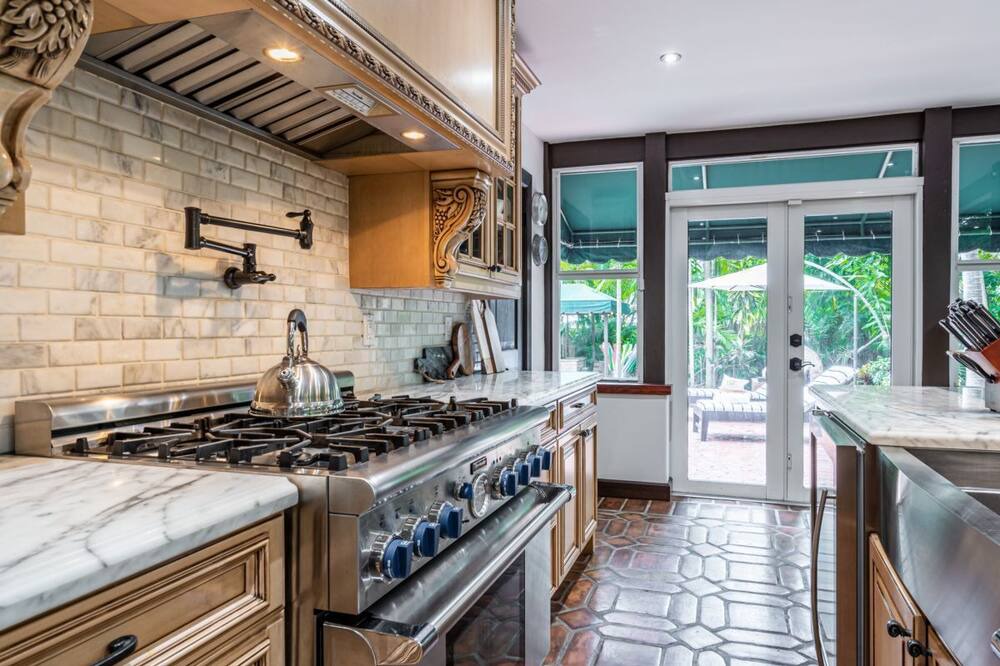 Photo of Kitchen in Northeast Miami