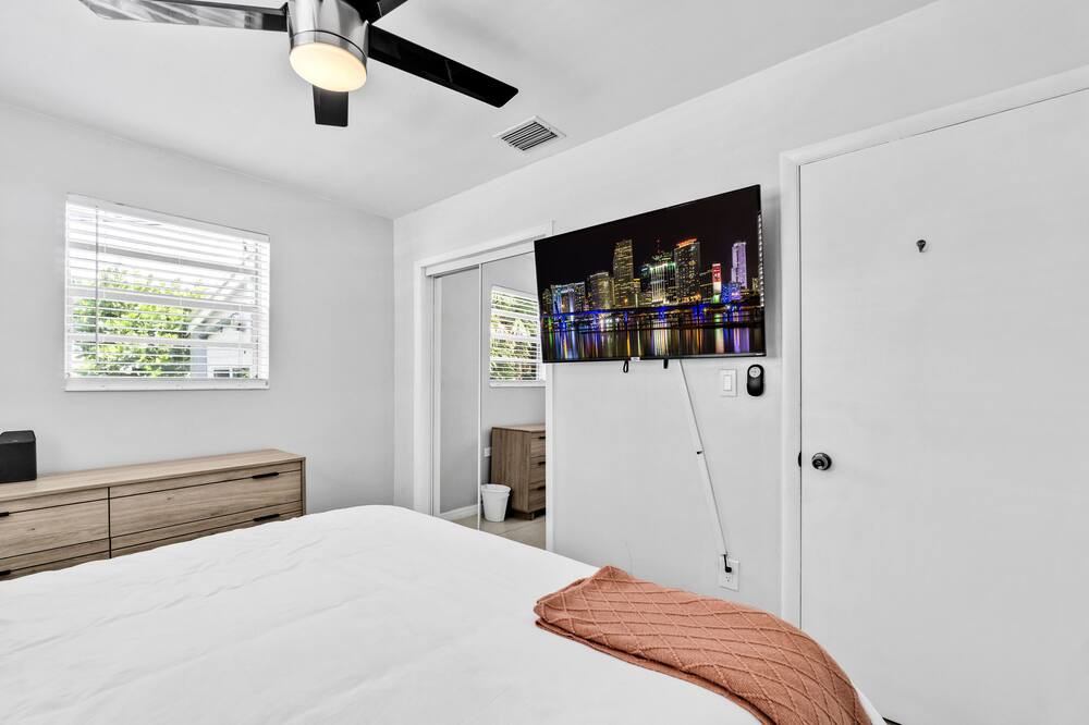 Photo of Bedroom in Boulevard Heights