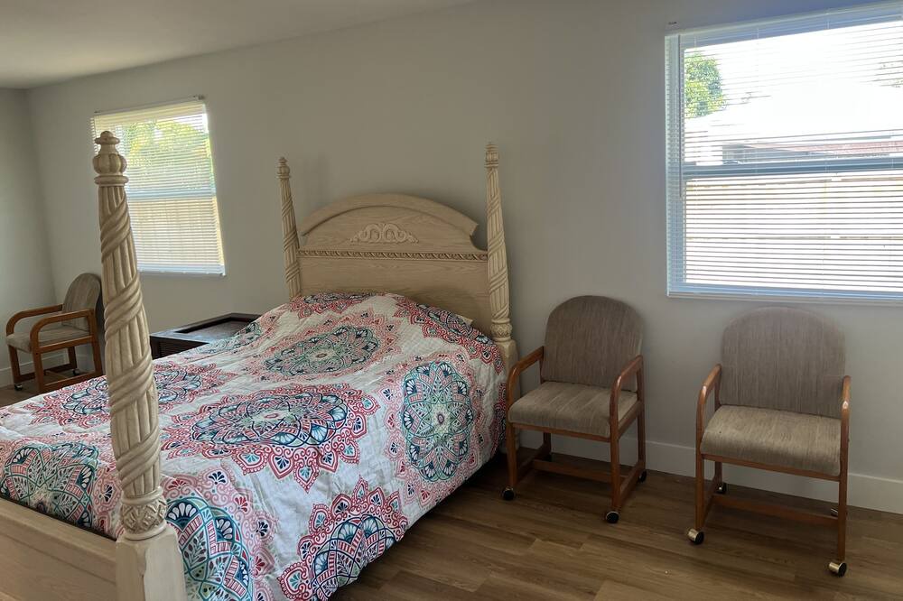 Photo of Bedroom in Juno Beach