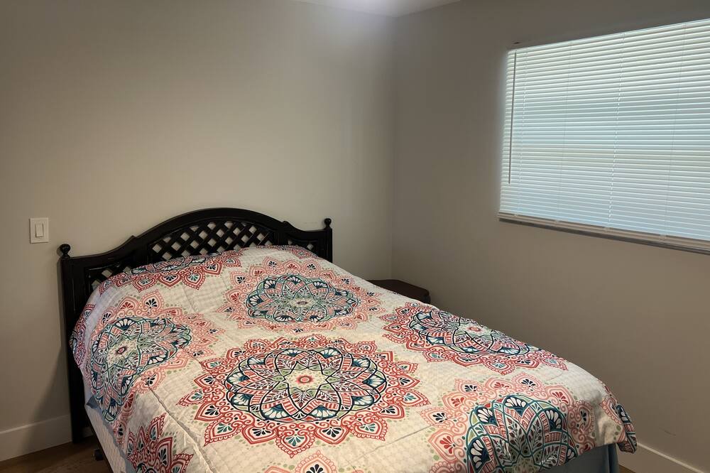 Photo of Bedroom in Juno Beach