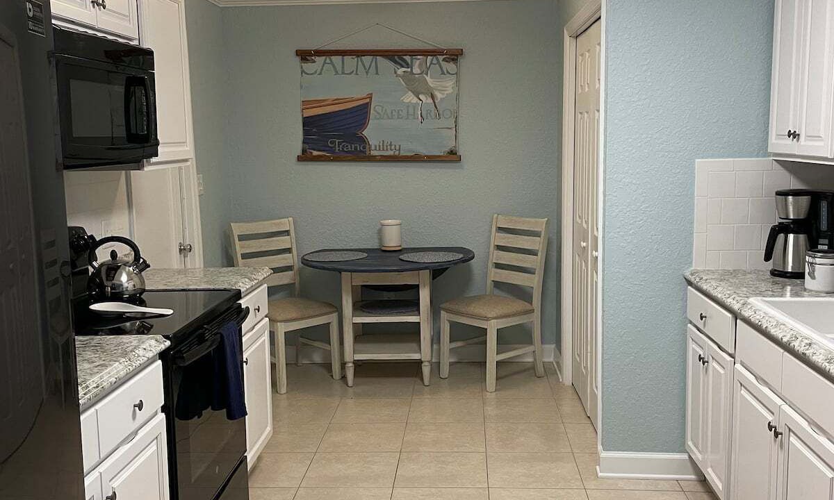 Photo of Kitchen in Tropic