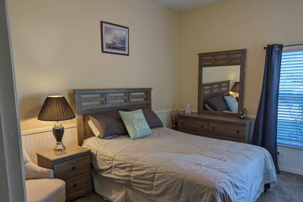 Photo of Bedroom in Fort Pierce