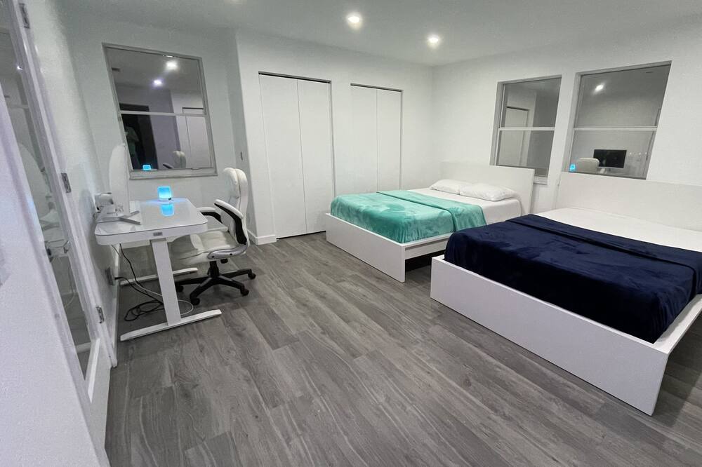 Photo of Bedroom in Greenacres