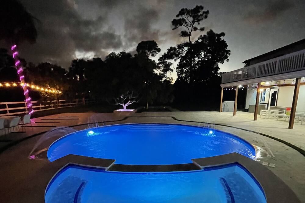 Photo of Outdoor in Greenacres