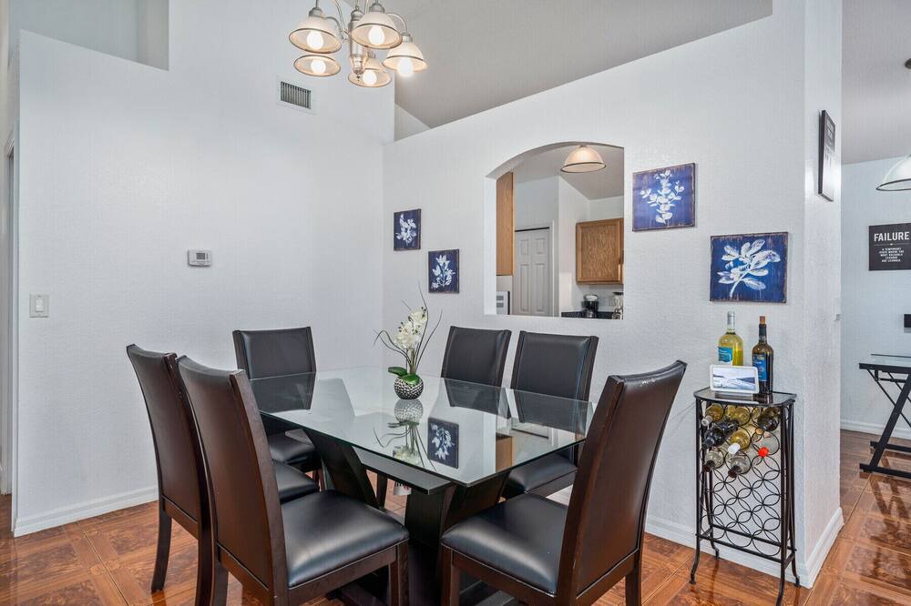 Photo of Livingroom in Port Malabar