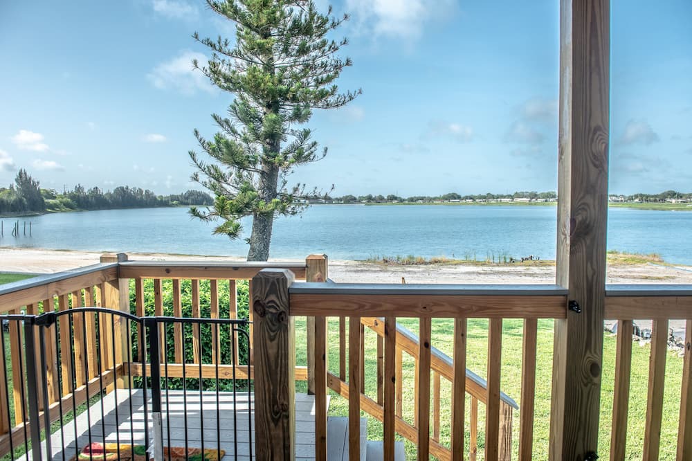 Photo of Patio Balcony in Florida South Atlantic Coast