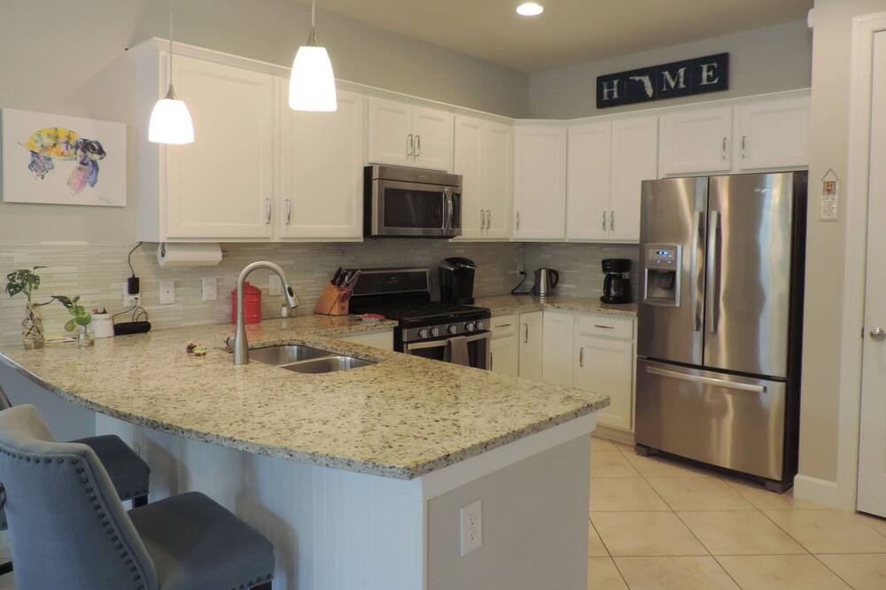 Photo of Kitchen in Estero