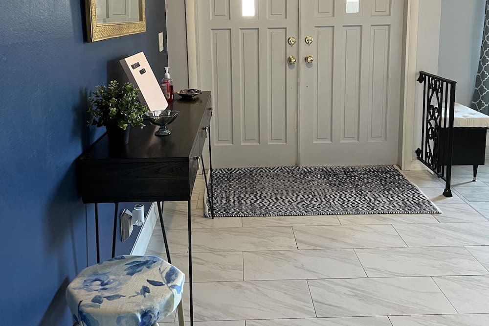 Photo of Bedroom in Lochmoor Waterway Estates