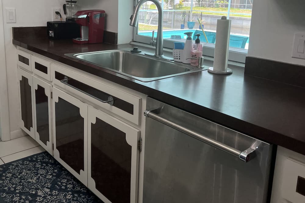 Photo of Kitchen in Lochmoor Waterway Estates