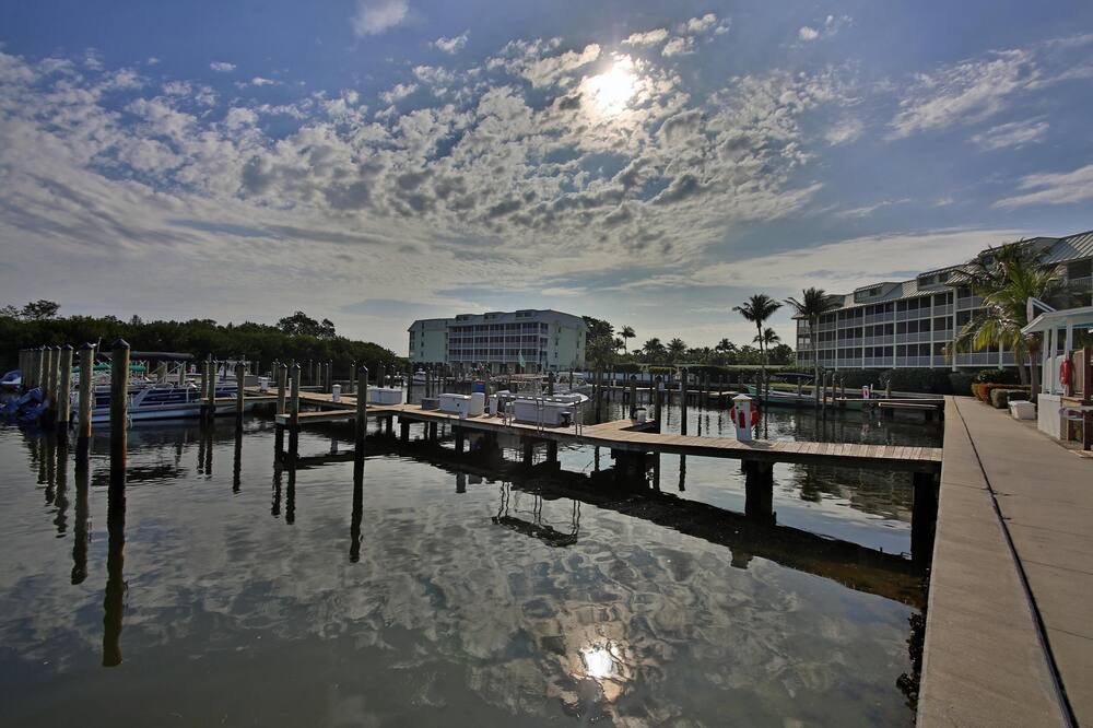 Photo of Others in Captiva