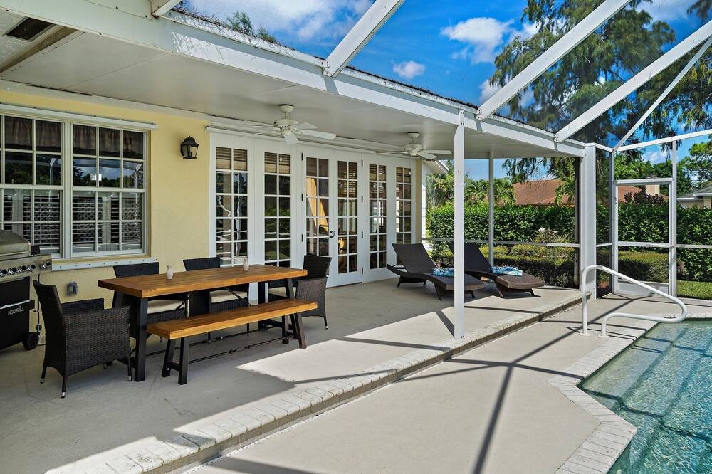 Photo of Outdoor in Wellington