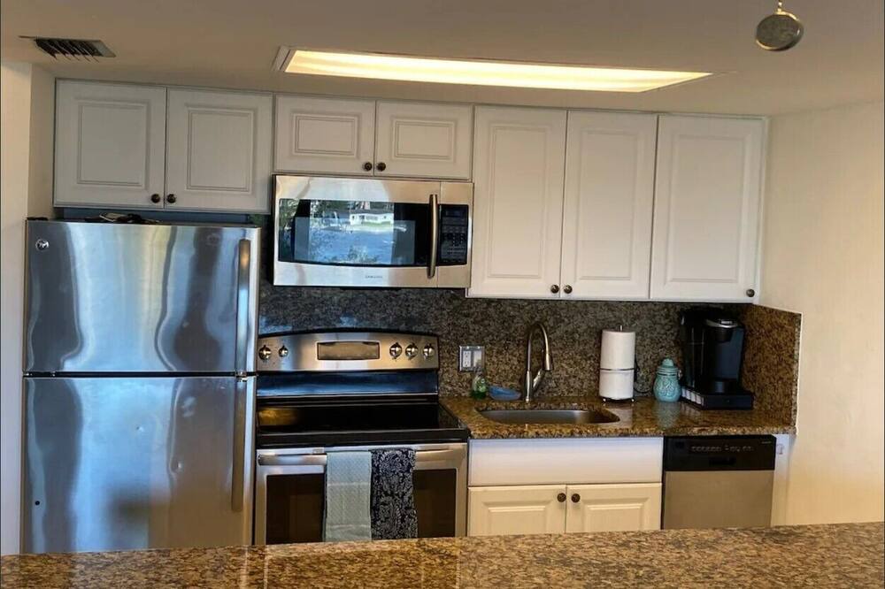 Photo of Kitchen in Pelican Bay