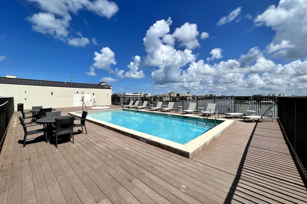 Photo of Outdoor in Pelican Bay