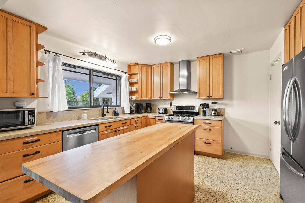 Photo of Kitchen in Lake Worth Corridor