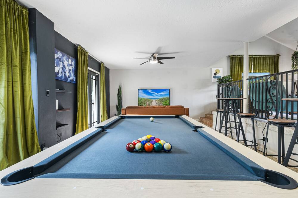 Photo of Bedroom in Lake Worth Corridor