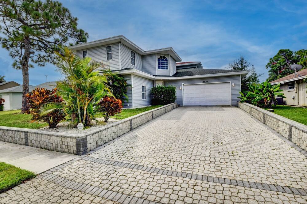 Photo of Outdoor in Boynton Beach