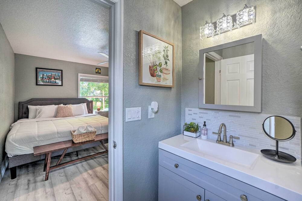Photo of Bedroom in Orient Park