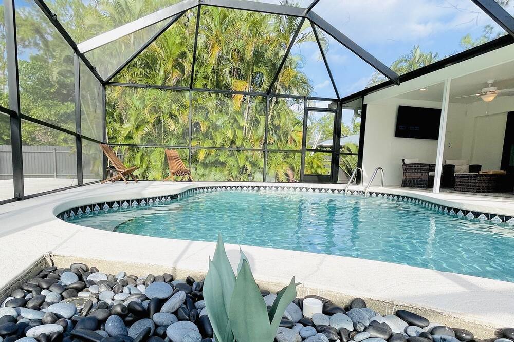 Photo of Outdoor in Naples