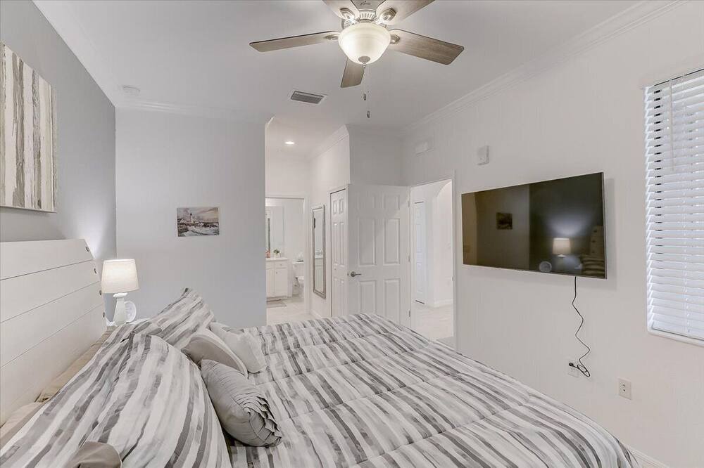 Photo of Bedroom in Lakewood Ranch