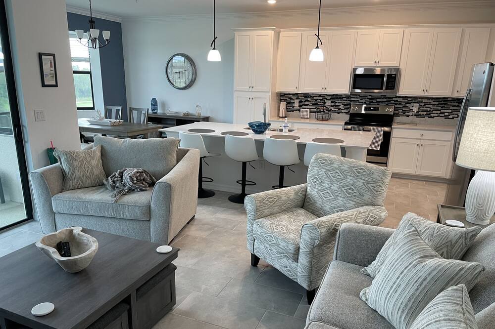 Photo of Livingroom in Lakewood Ranch