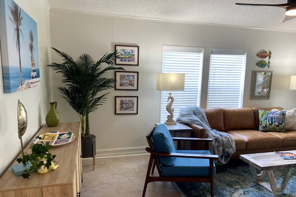Photo of Livingroom in Little Torch Key