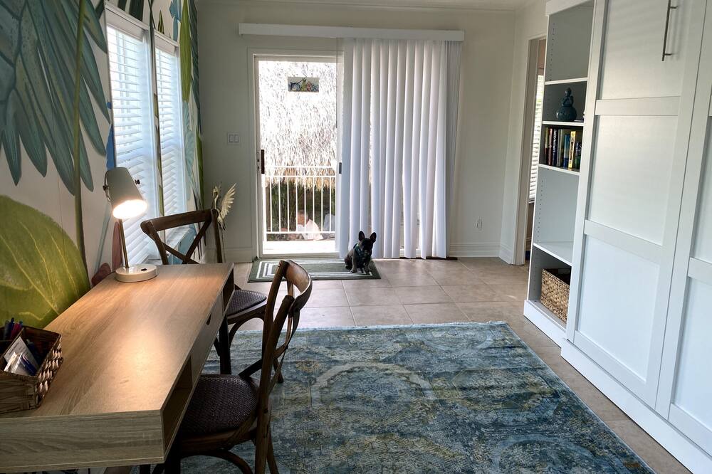 Photo of Livingroom in Little Torch Key