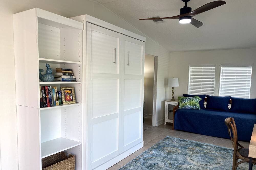 Photo of Livingroom in Little Torch Key