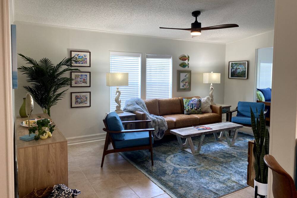 Photo of Livingroom in Little Torch Key