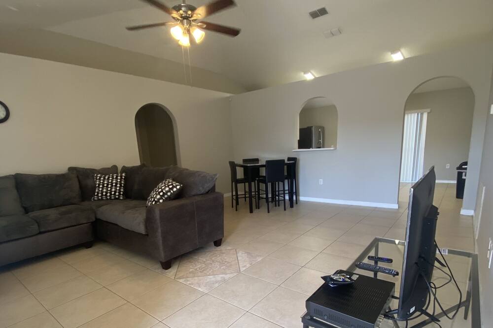 Photo of Others in Poinciana