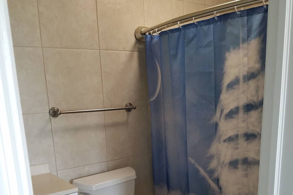 Photo of Bathroom in Little Torch Key