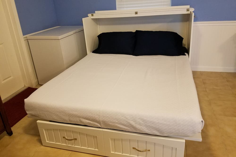 Photo of Bedroom in Little Torch Key