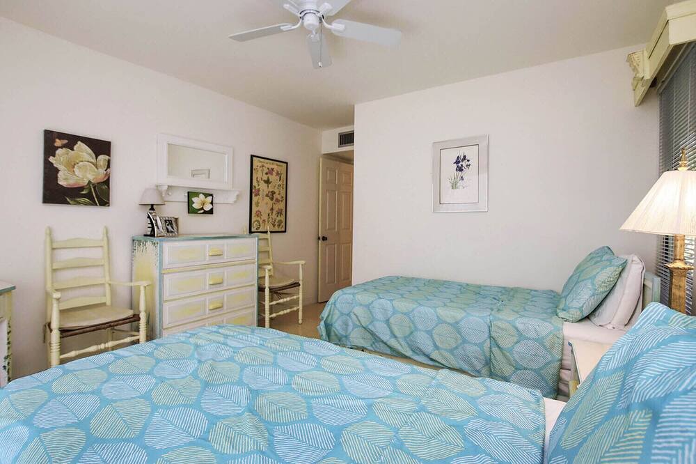 Photo of Bedroom in Gulf Pines