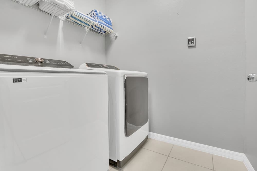 Photo of Bedroom in Sunridge Woods