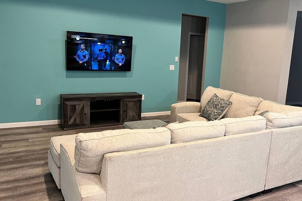 Photo of Livingroom in Desoto Lakes