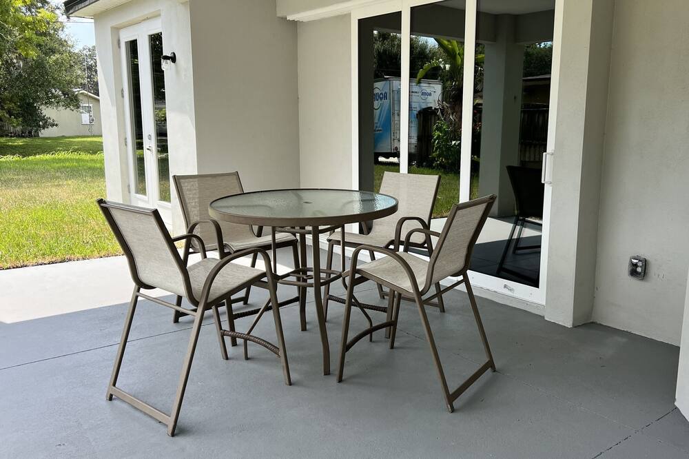 Photo of Patio Balcony in Desoto Lakes