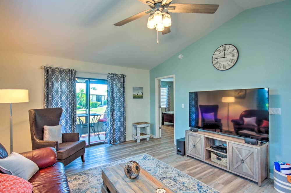 Photo of Livingroom in Highland