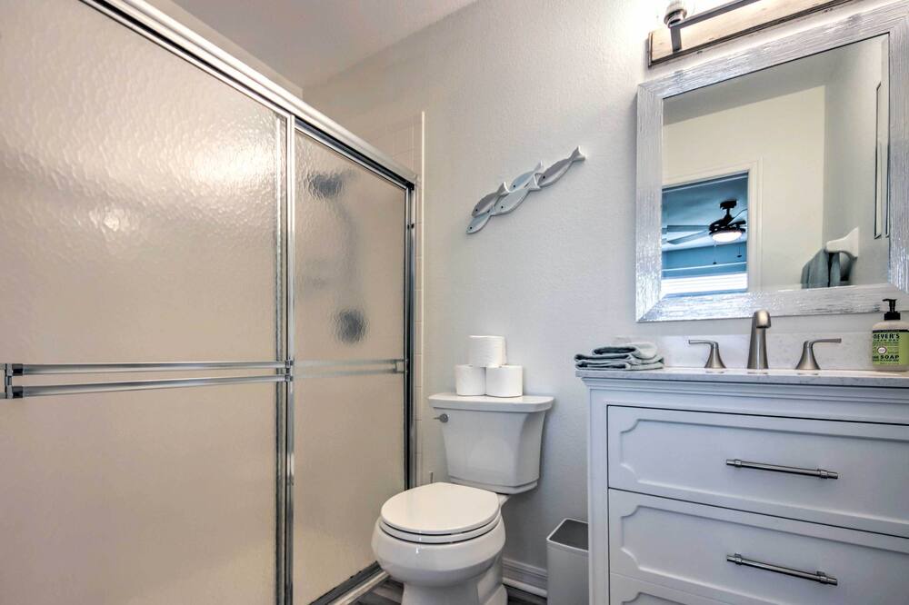 Photo of Bathroom in Highland