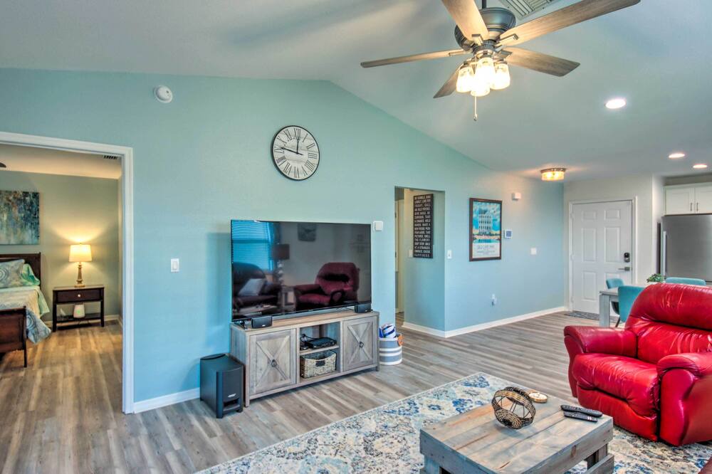 Photo of Livingroom in Highland