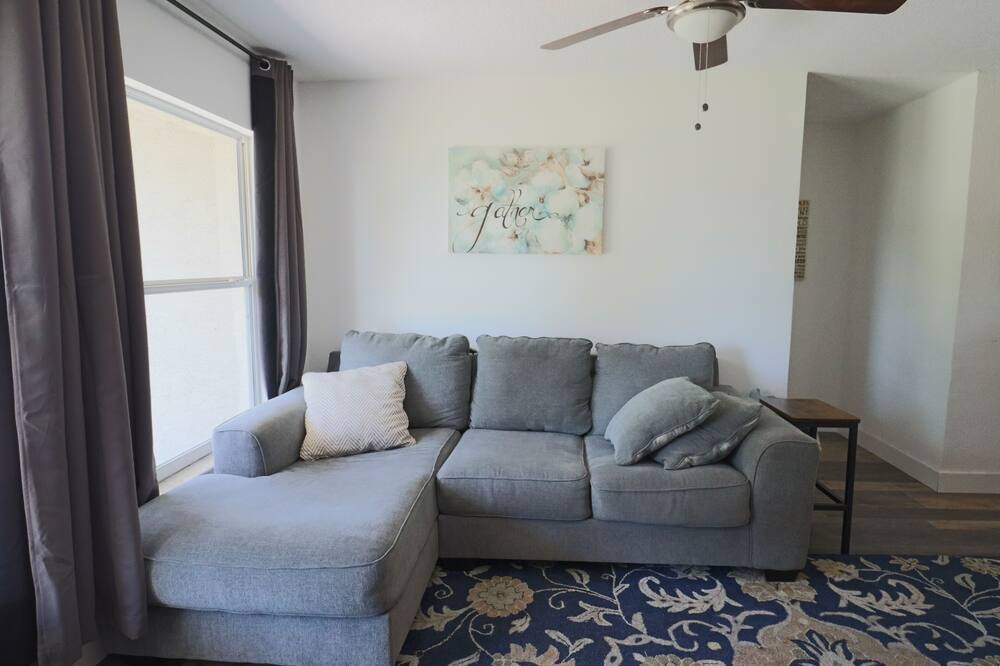 Photo of Livingroom in Sebring