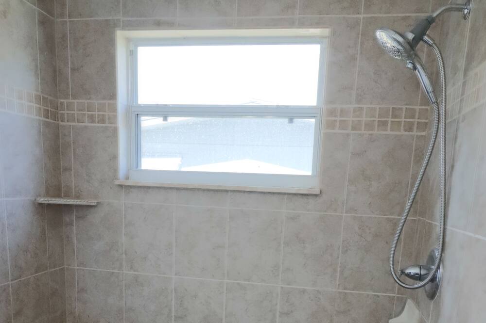 Photo of Bathroom in Sebring