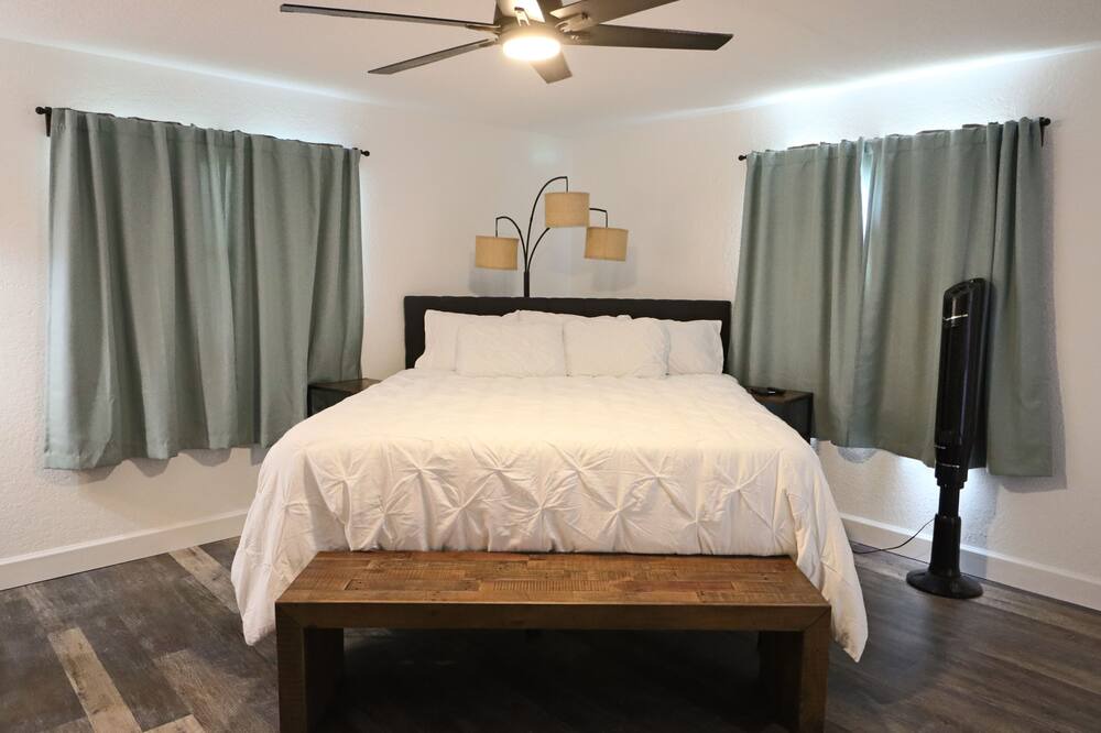 Photo of Bedroom in Sebring