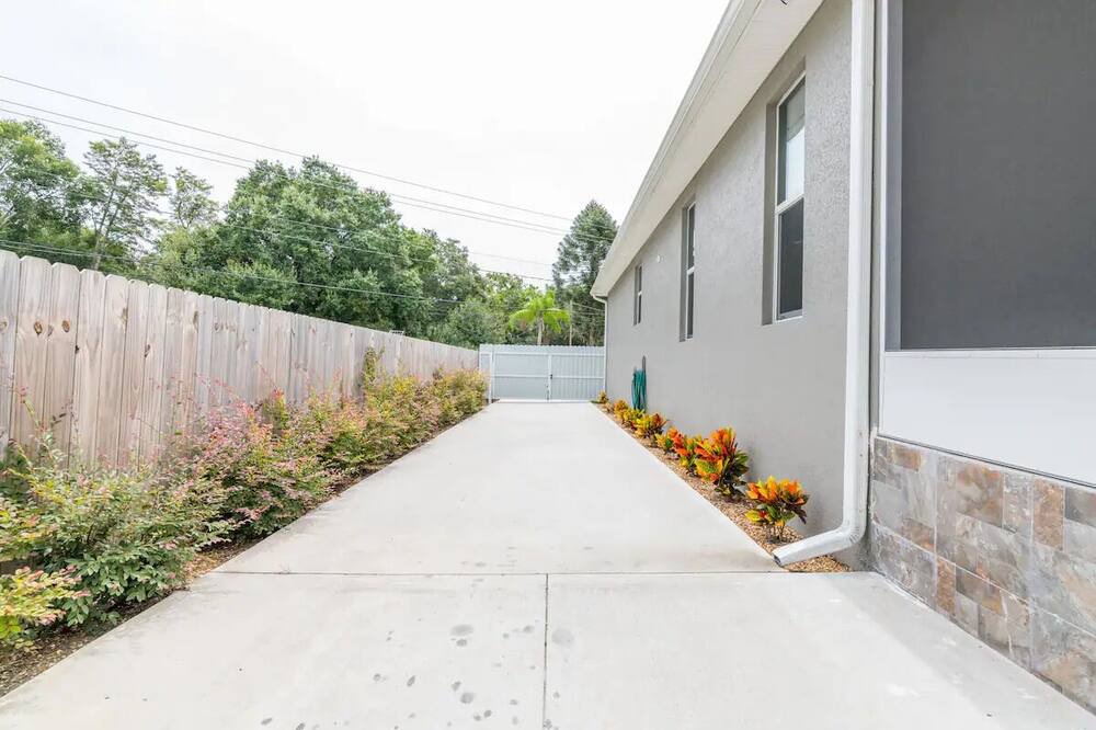 Photo of Outdoor in Bay Port Colony