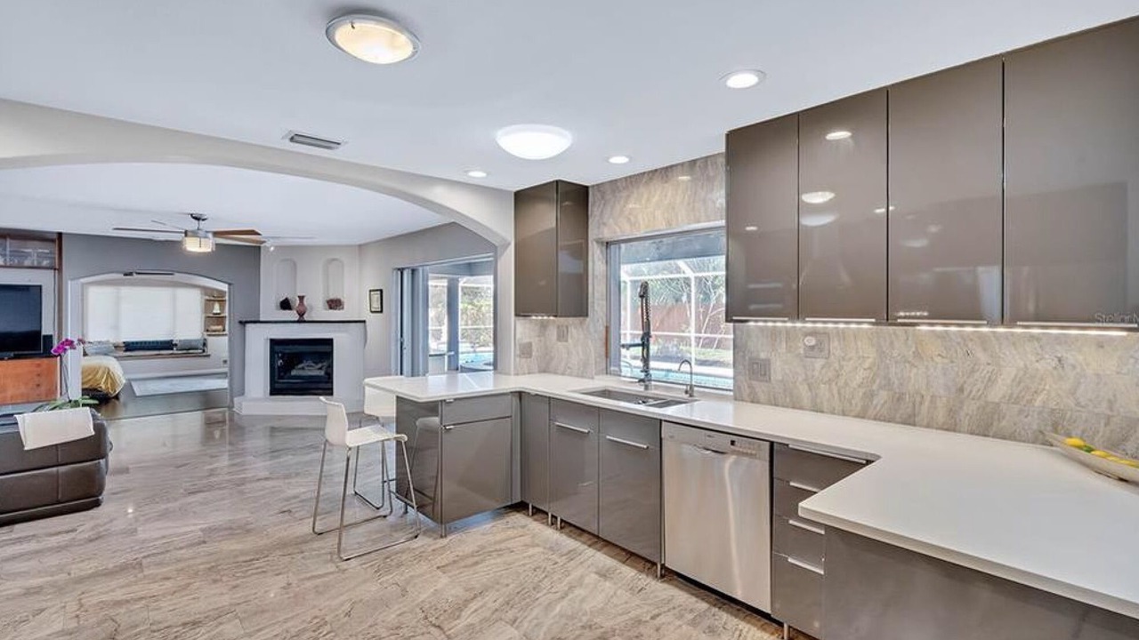 Photo of Kitchen in Sorrento Shores