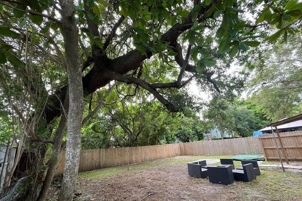 Photo of Outdoor in Little Haiti
