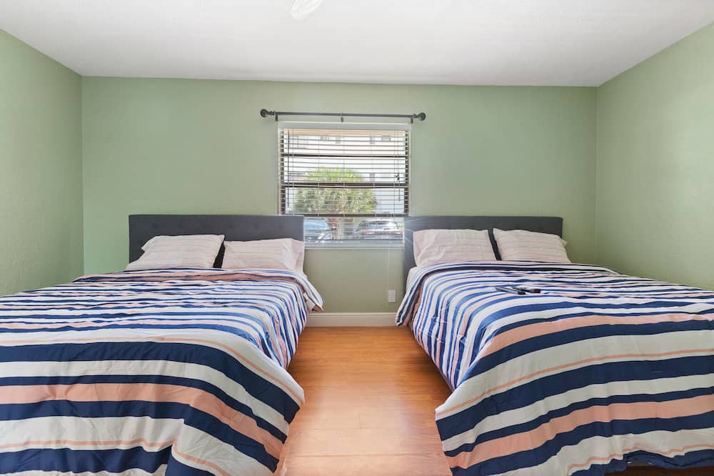 Photo of Bedroom in Florida North Atlantic Coast