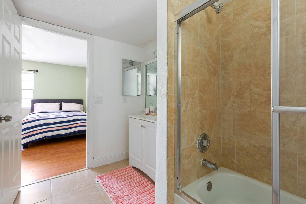 Photo of Bedroom in Florida North Atlantic Coast