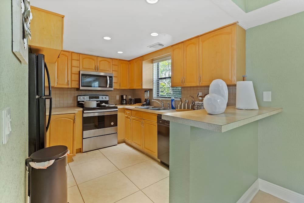 Photo of Kitchen in Florida North Atlantic Coast