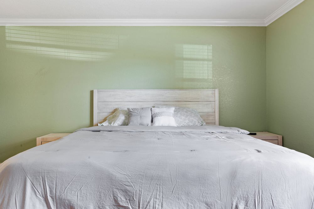 Photo of Bedroom in Florida North Atlantic Coast