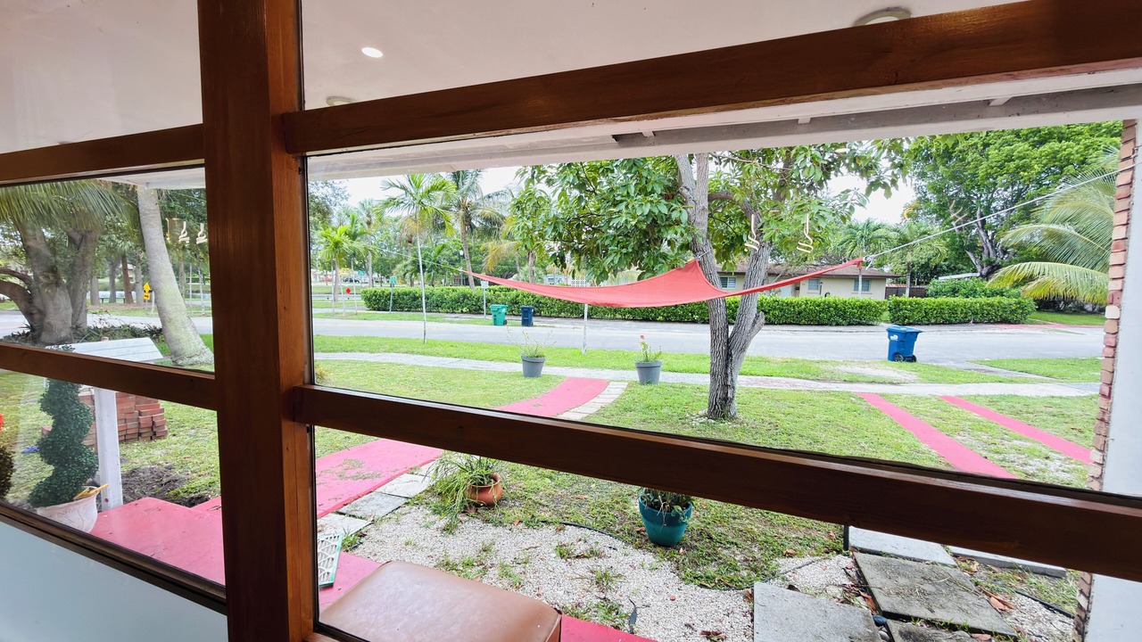 Photo of Outdoor in North Miami Beach