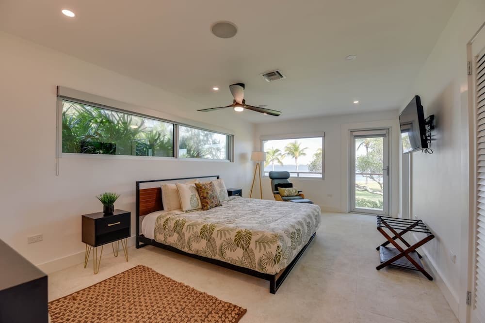 Photo of Bedroom in Whispering Pines